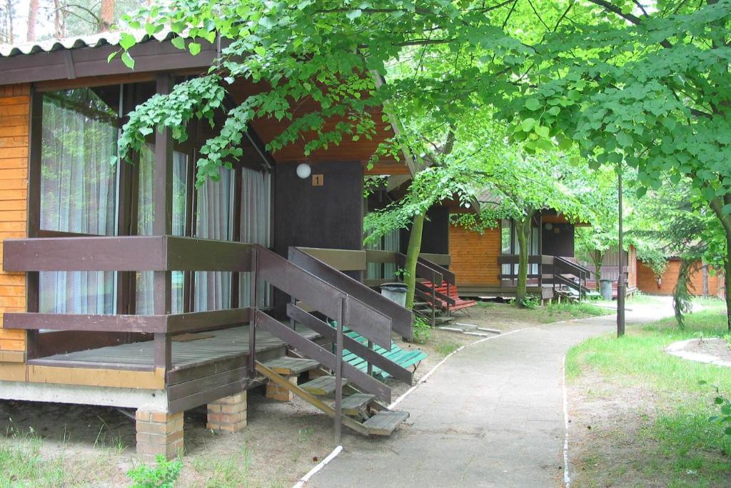 Osrodek Niezamysl Hotel Zaniemysl Bagian luar foto